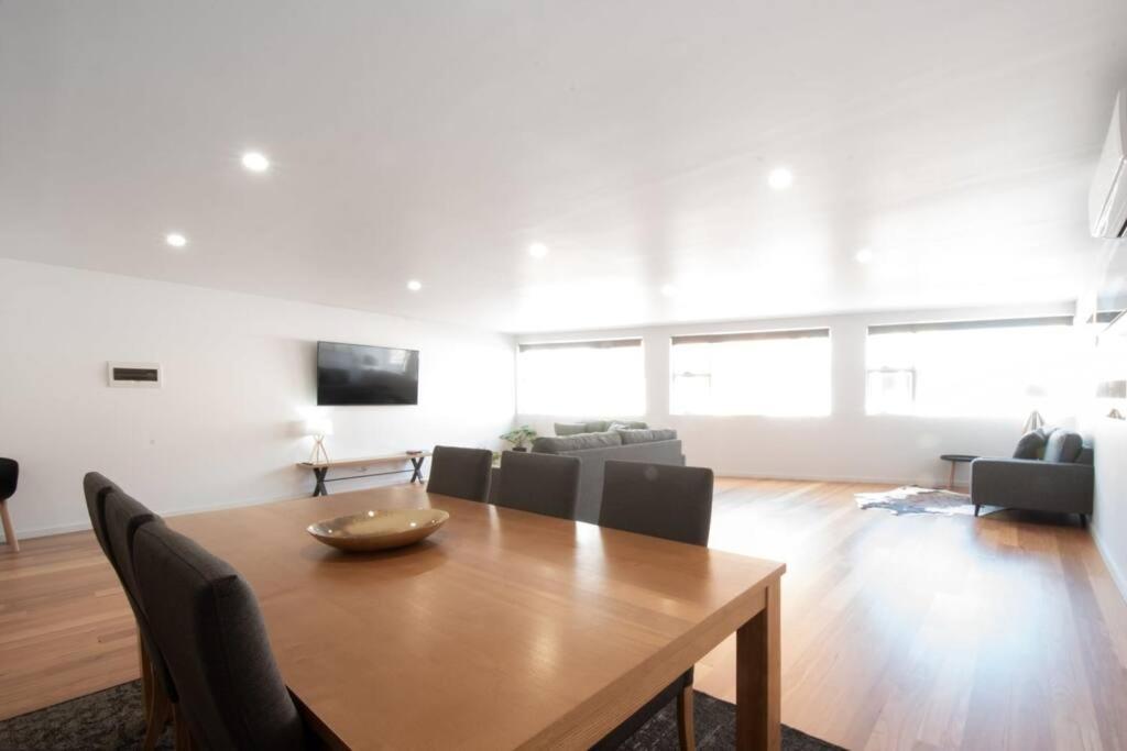 לונסטון Central Modern 2 Bedroom With Wifi מראה חיצוני תמונה